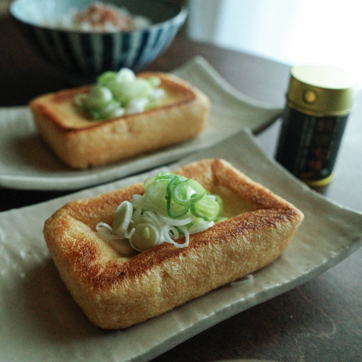 今朝は分厚い油揚げを食べました