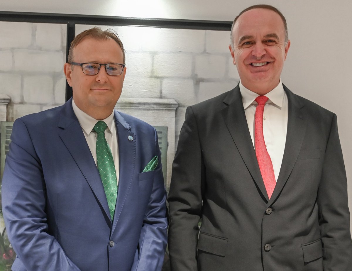 ITUEurope's tweet photo. TODAY: @ITUEurope pleased to meet H.E. @NikGjeloshaj, Deputy Prime Minister & Minister for Economic Development of #Montenegro and discuss cooperation in the field of #DigitalDevelooment #UniversalConnectivity #DigitalTransformation
Towards #ITUWTDC https://t.co/MT7jOz8czs