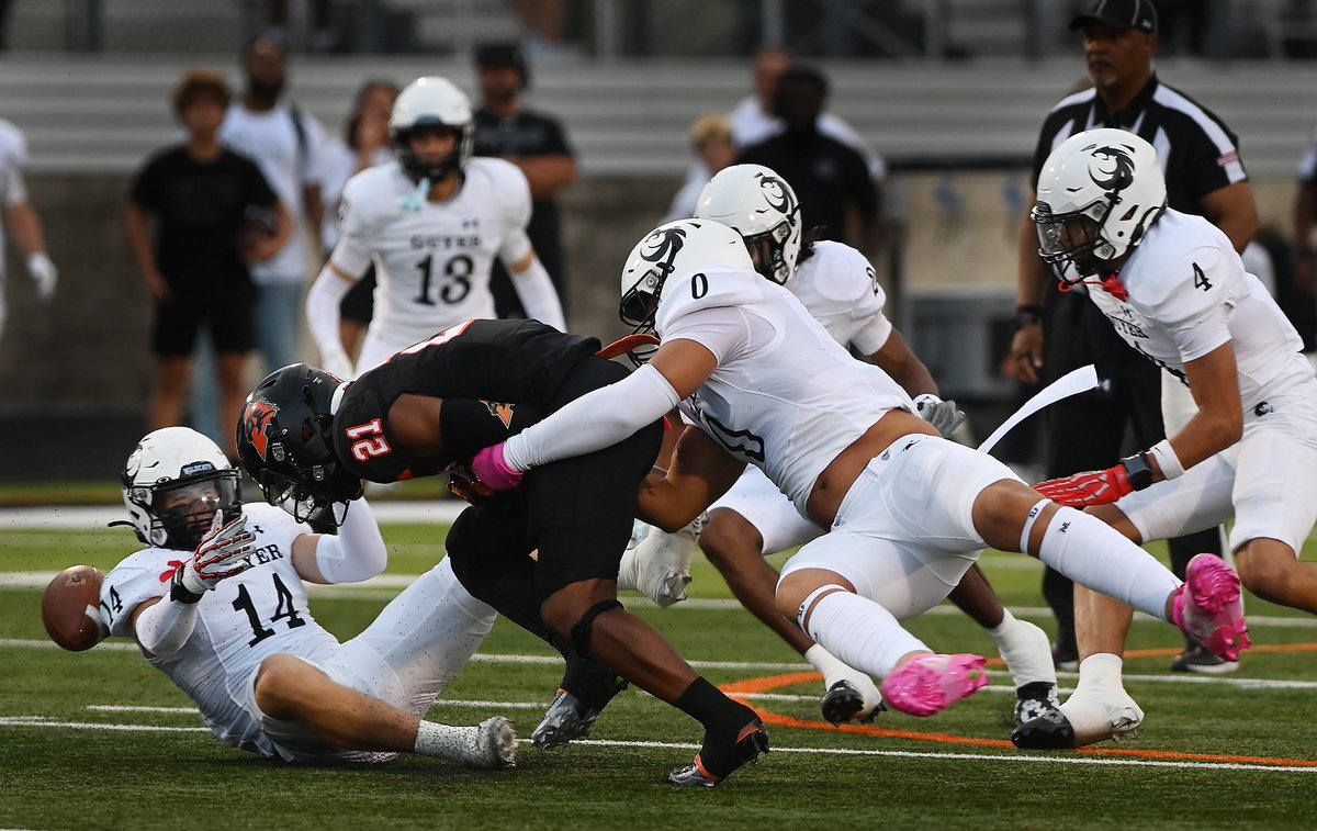 Ponder senior Tyson Price earned Offensive Player of the Week honors after accounting for nearly 500 yards and three TDs versus Boyd.

Guyer junior Zane Rowe took the top defensive honor behind a dominant day against Flower Mound.

Week 5 standouts: dentonrc.com/sports/high_sc…