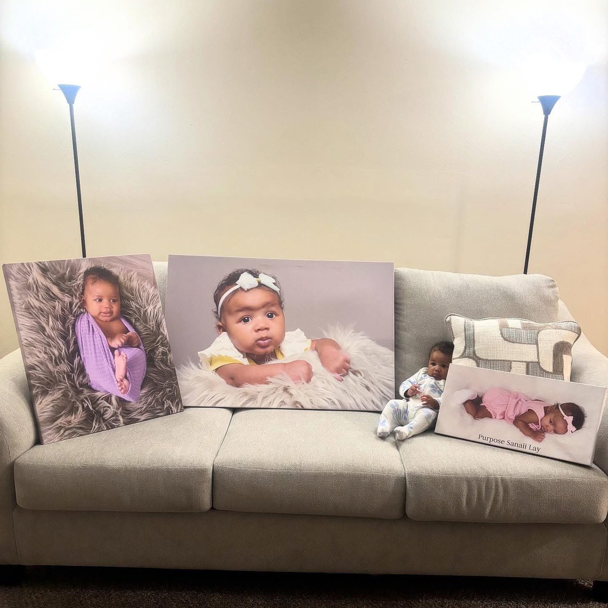 ArkansasLay's tweet image. Dada Baby Doll 😘🌹🩷🎀💜 taken a picture with her pictures