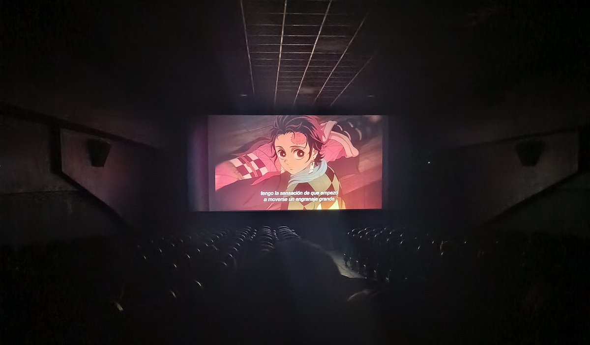 Carlos B tweet media