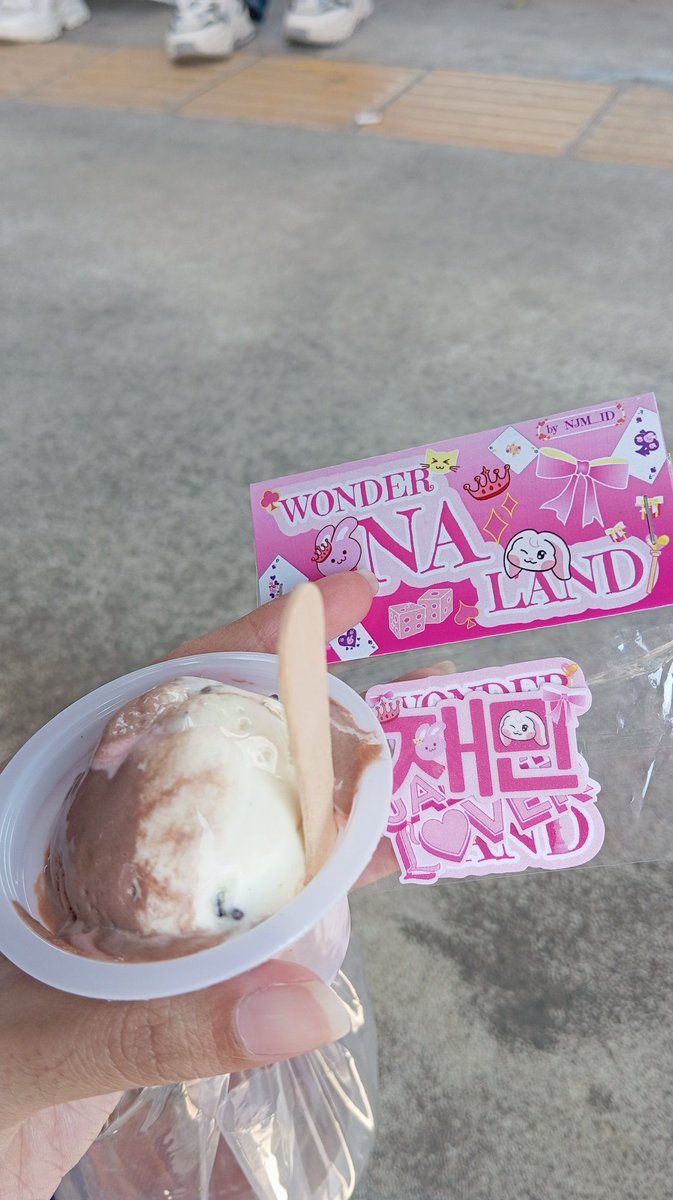 Ga nyangka bisa dapet sebanyak iniii
Makasih banyak buat freebies lucu-lucunyaaa😻

<a href="/Juniverse323/">★ JUNIVERSE ★</a> <a href="/NJM_ID/">NA JAEMIN INDONESIA 🇮🇩</a> <a href="/jaemren_id/">잼런 |</a> <a href="/brumetone/">🍨</a> <a href="/projectLJN1/">project LJN1</a> <a href="/ZCHENLE_IDN/">🌟 CHENLE INDONESIA🌟</a> @SweetestStar_RJ <a href="/NCT__Indonesia/">NCT INDONESIA Fanbase💚🇮🇩</a> <a href="/hunosehanlu/">Yupi-Sun</a> <a href="/syllechI/">kissä</a> <a href="/norangbyeongari/">𝒟𝒾𝓋 🐻🐥💛</a> + yg ga nyantumin uname di freebiesnya💗💗💗