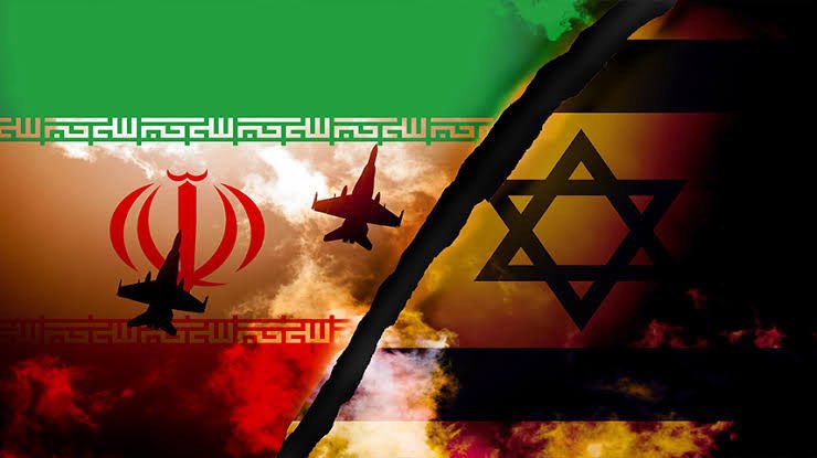 ⚡️Israeli media reports: 

“The second 'war' with Iran is approaching and will be tougher.”

Meanwhile #RUSSIA, #CHINA and NORTH #KOREA are shipping massive amounts of weapons and ammunition to #IRAN to rearm and prepare for the next War with the #US and #ISRAEL.