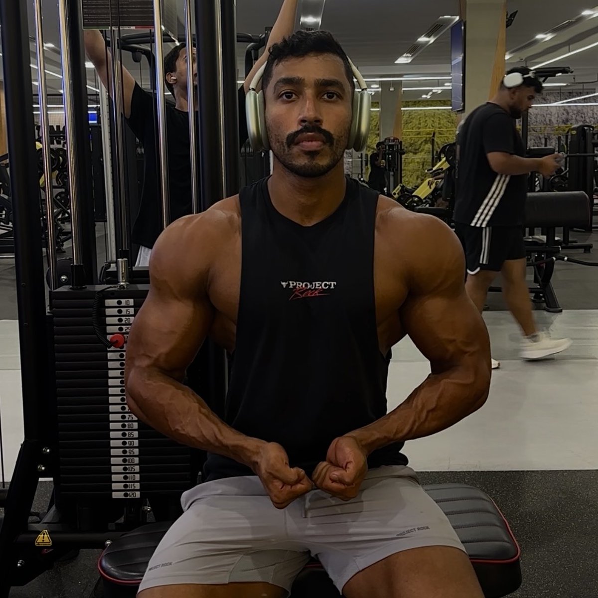 AKM27_'s tweet photo. Out of no where, Riyadh here i am 2 days out of my next competition, FIBO I’m coming 🔥⏳. https://t.co/2DFla8Ksvk