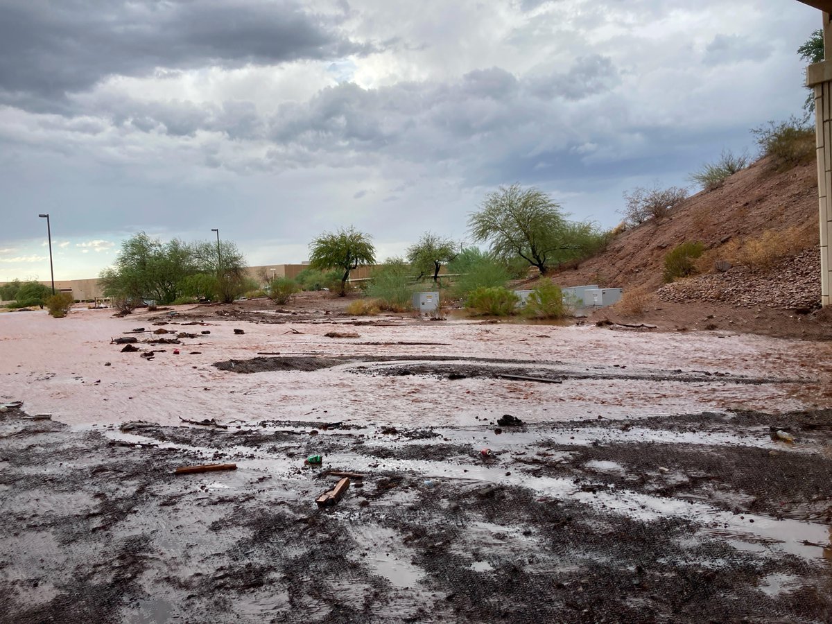 SRPconnect's tweet image. Our crews stayed busy this past weekend! Thank you to all of our team members who worked safely to restore power as quickly as possible during the intense storms.