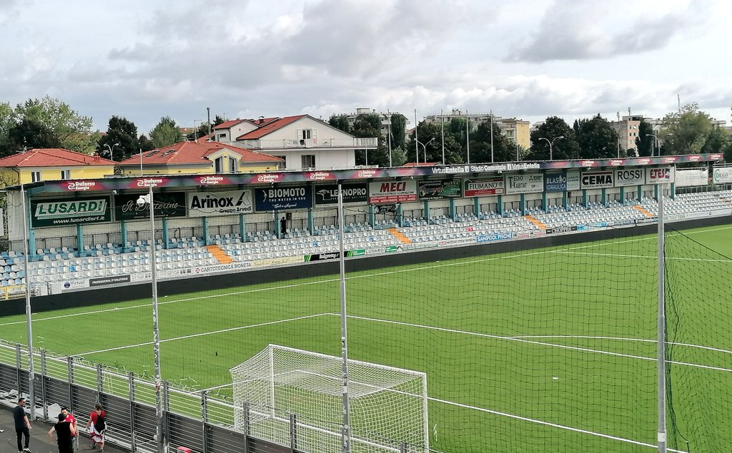 Richard Elliott tweet media