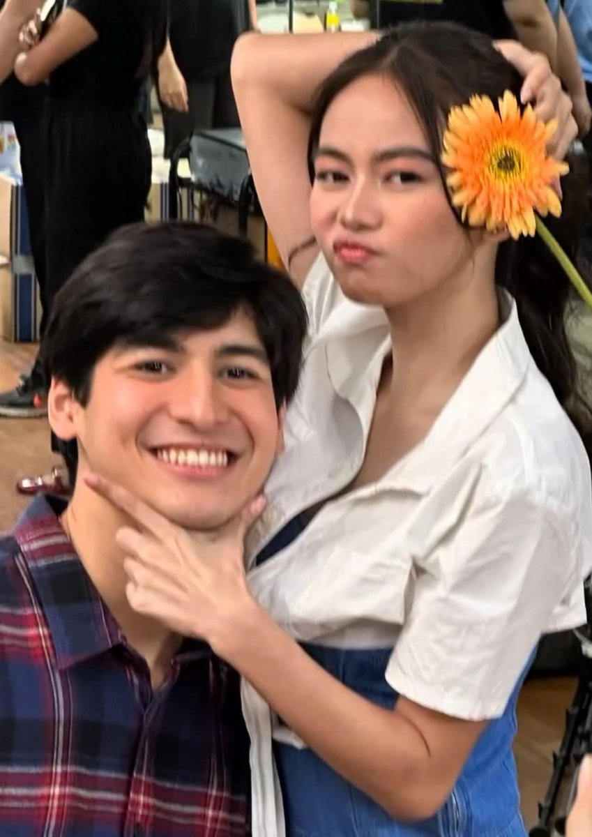 Ashdres4keepss's tweet photo. Oo na kuhang kuha nyo na kamii 🌹🌸🤗🤗🤭🤭🤭😇😇😇❤️‍🩹❤️‍🩹💟💟💟🫂🫂💐💐❣️❣️❣️ https://t.co/1qj3RV1mli