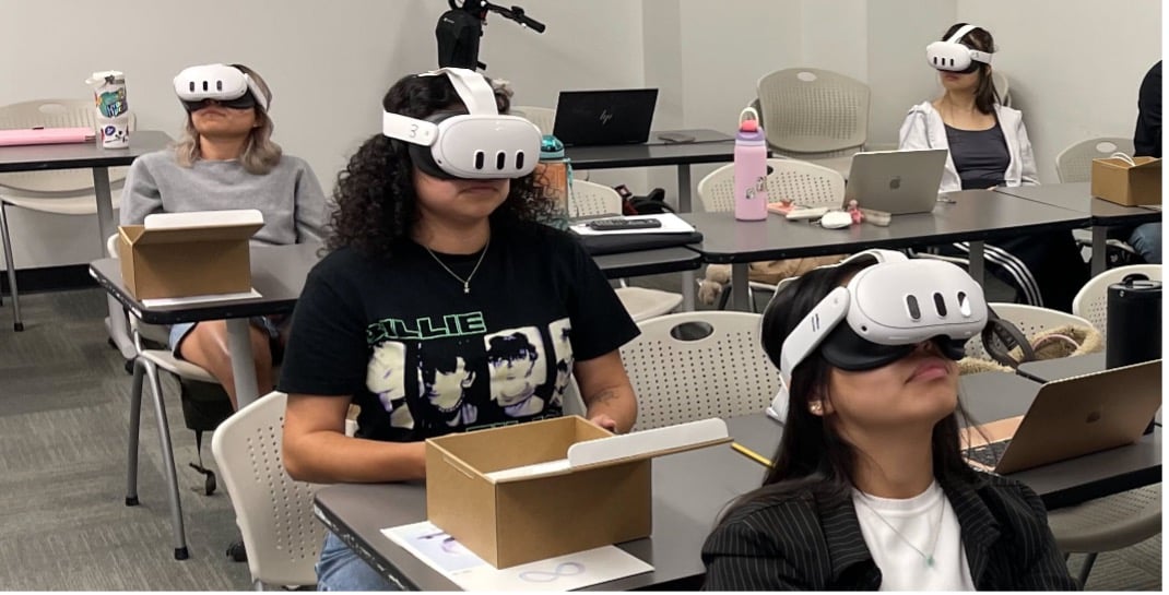 CPP_CCIDM's tweet image. Data made 3D!
IBM 6540 students in the MSDM program explored regression analysis through a 3D simulation with Dr. Carsten Lange. Love seeing data coming to life and interactive learning! 🚀
#CalPolyPomona #MSDM #DigitalMarketing #Analytics #VR #GraduateProgram #GraduateSchool