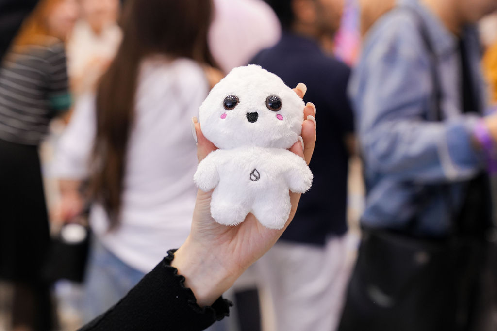 SuiNetwork's tweet image. 🇰🇷 Sui in Seoul: A Week of Innovation + Connection at KBW 2025

From KBW: IMPACT to Builder House: APAC, Sui showed up across Korea Blockchain Week - bridging regulators, institutions, builders, and community.

Here’s the recap 👇