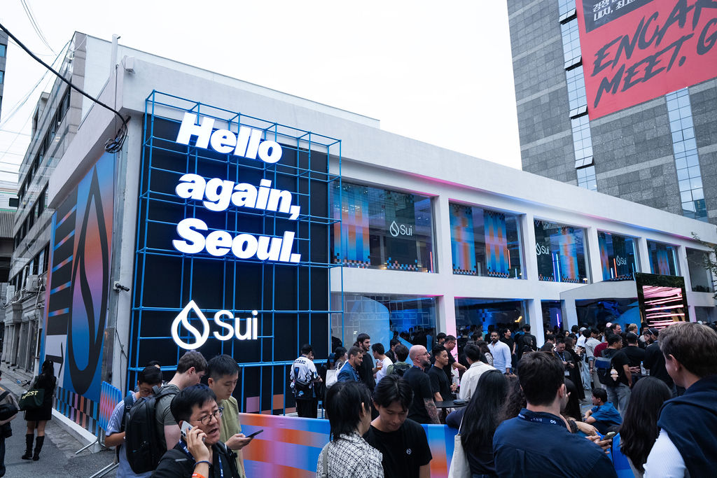 SuiNetwork's tweet image. 🇰🇷 Sui in Seoul: A Week of Innovation + Connection at KBW 2025

From KBW: IMPACT to Builder House: APAC, Sui showed up across Korea Blockchain Week - bridging regulators, institutions, builders, and community.

Here’s the recap 👇