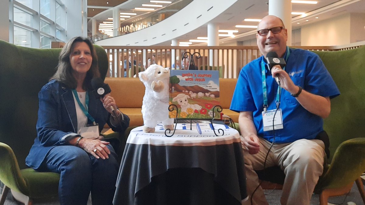 On the Tue. Meeting House on Faith Radio:
Nick Stumbo &amp; Ashley Jameson of <a href="/PureDesirePDMI/">PureDesireMinistries</a> discuss the damage of porn &amp; the hope that comes through Jesus
+
from the Summer #CPEShow, Del Bates <a href="/hands2blessu3/">Del</a> shares on a children's story that explores everyone's response to Jesus