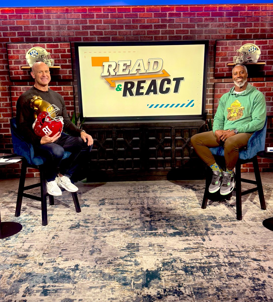 colecubelic's tweet photo. We "Read &amp; React" to week 5 tonight on the SEC Network! https://t.co/NRYB67tk44