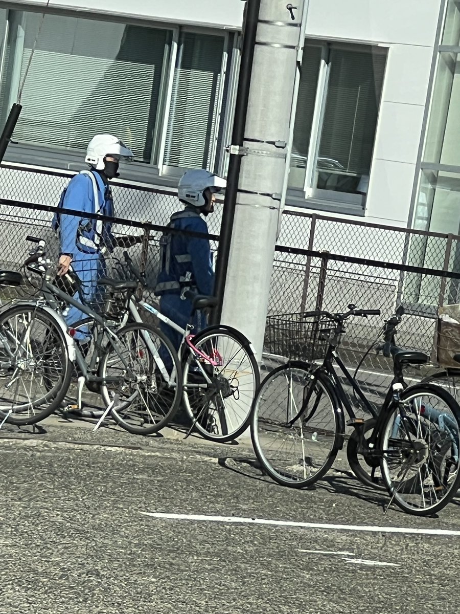 UHuLK3VytnFXJCs's tweet image. 白バイ祭り🤣🤣🤣

#交通取締り
#長野県警察
#CB1300P