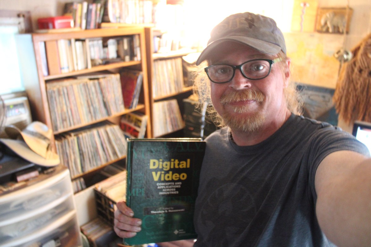 docsanderson's tweet image. #Scientists #BreakThroughPropulsionProject #TimeSeriesAnalysis #Psionics #Mates #Buddies #Spouses @esa @Nature @Ginger_Zee Maggie G,i took these at the same time you Recorded your Blink before Airtime G difficult to explain need to organize the Vinyl same as the journals Mwah Lee