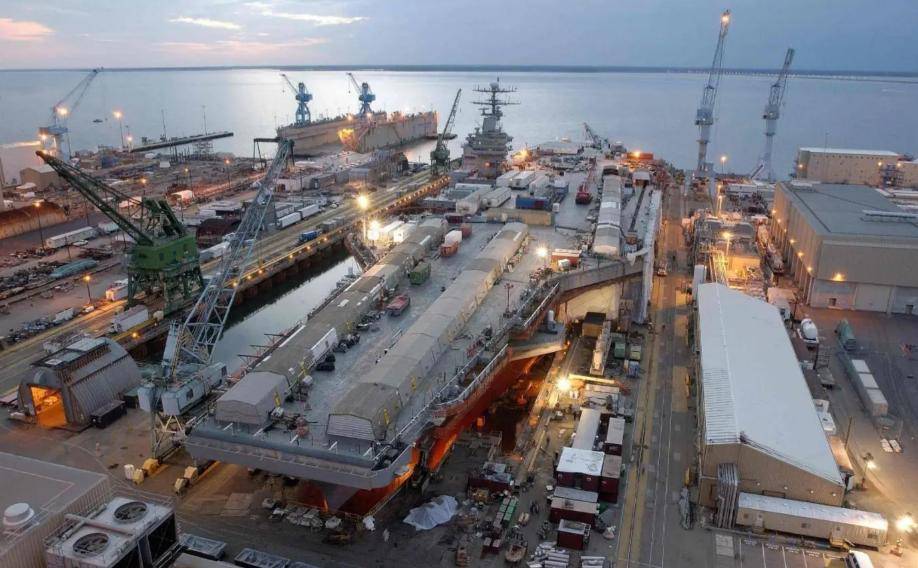 中国正在建造的第四艘航母，已经初具雏形

这速度，谁能比？