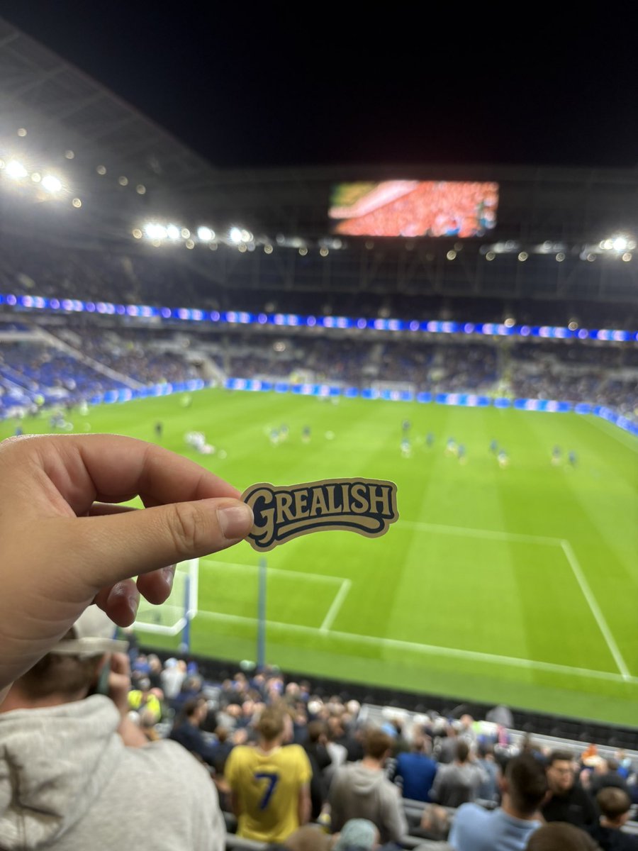 Stressful that tonight, but <a href="/Thebluedoodler/">TheBluedoodler🖊</a> sticker made it to HDS!