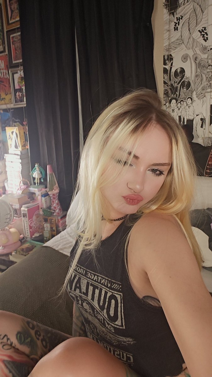 yogendub's tweet photo. On cb rn <3
https://t.co/q4nOatKmHk https://t.co/1aCw9yvMSS