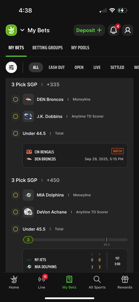 JohnnyDivvy tweet media