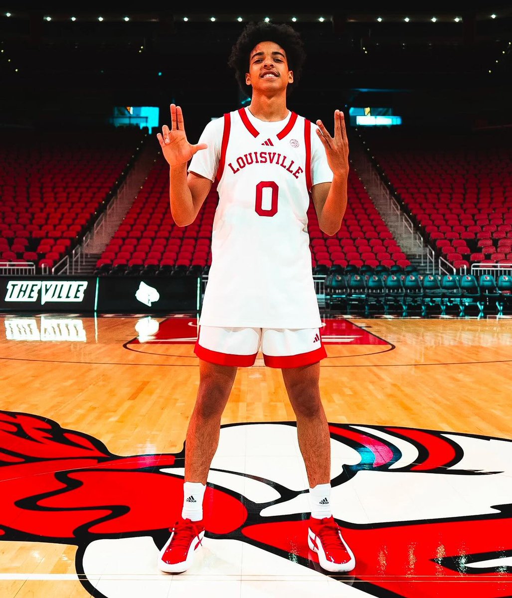 Deuce2shift's tweet image. Watch out for Mikel brown Jr 👀

￼
Mikel Brown Jr. is a highly-rated, five-star point guard from Orlando, Florida, who committed to the Louisville basketball program in January 2025 and is considered a cornerstone recruit for the class of 2025 under new coach Pat Kelsey