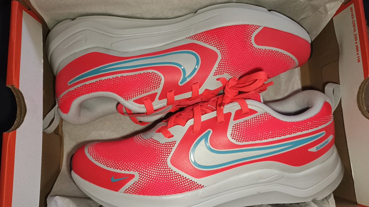 Wts Nike | Zin tweet media