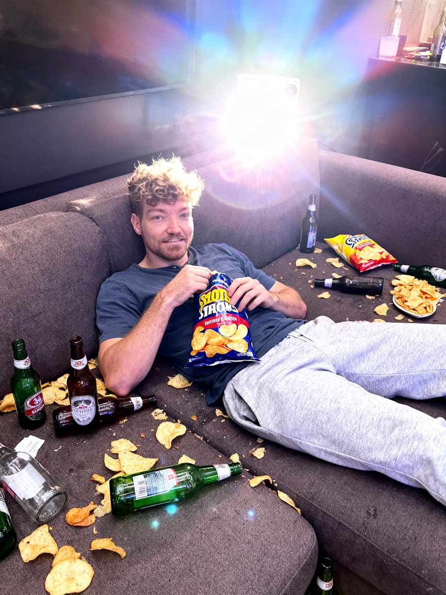 levelsio's tweet image. ✨ The biggest upgrade to Photo AI&apos;s model since Flux

I managed to make the photos VERY realistic now by combining more models together for realism

Highly detailed environment + high person resemblance at the same time

So I call it [ 🤯 Photo AI Realism ]

Here&apos;s some pics!!!