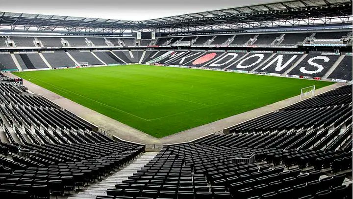 Stephcryptt's tweet image. There's an event happening in a few hours at Stadium MK titled "Stadiums of the Future Event"
@Weaver_Labs will be there, talking about how connectivity is changing what stadiums can do... not just during games but like, all the time
One of the talks is about using digital…