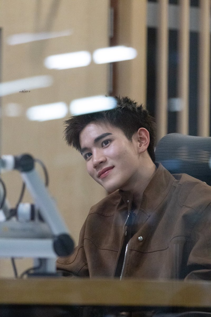 FourthOfficiall's tweet image. FOURTH Morning ☀️🌻☁️🫧
กู้ดมอนิ่งคับคนเก่งงง~ ขอให้วันนี้เป็นวันที่ดีของพี่โฟ้ดน๊า ทำอะไรก็ขอให้ราบรื่นทั้งหมดเลยนะคับ ขอให้เป็นวันที่สนุกและมีความสุขเยอะๆเลย อย่าลืมหาของอร่อยๆกินด้วยนะคับ have a gooood day kub!🥰💝

@tawattannn 🤍
#Fourthnattawat 
#โฟร์ทณัฐวรรธน์
