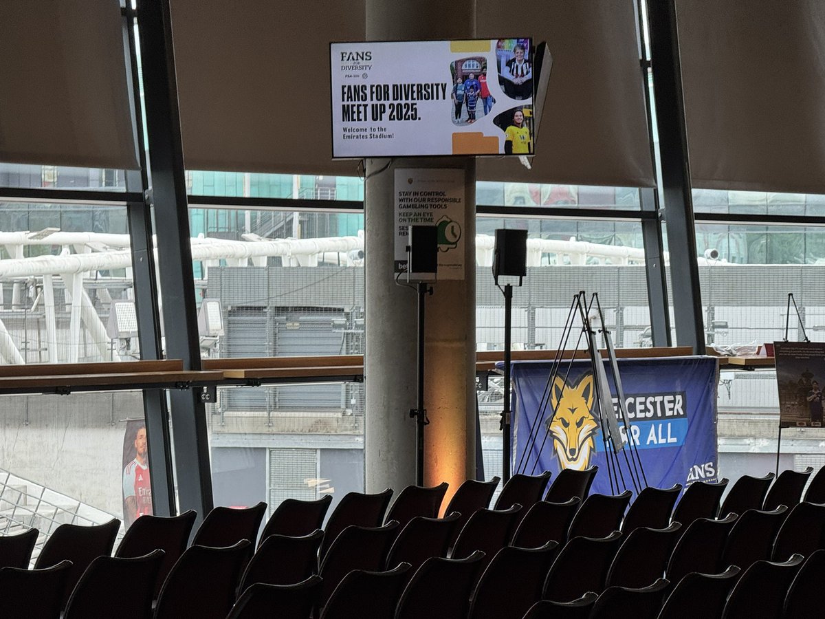Proud moment! Leicester for All was shortlisted at the 2025 #FansForDiversity Awards at the Emirates Stadium. Huge thanks to <a href="/Fans4Diversity/">FansForDiversity</a>, Nilesh Chouhan &amp; Hannah Kumari for championing inclusion in football. 💙⚽ #LCFC #Inclusion