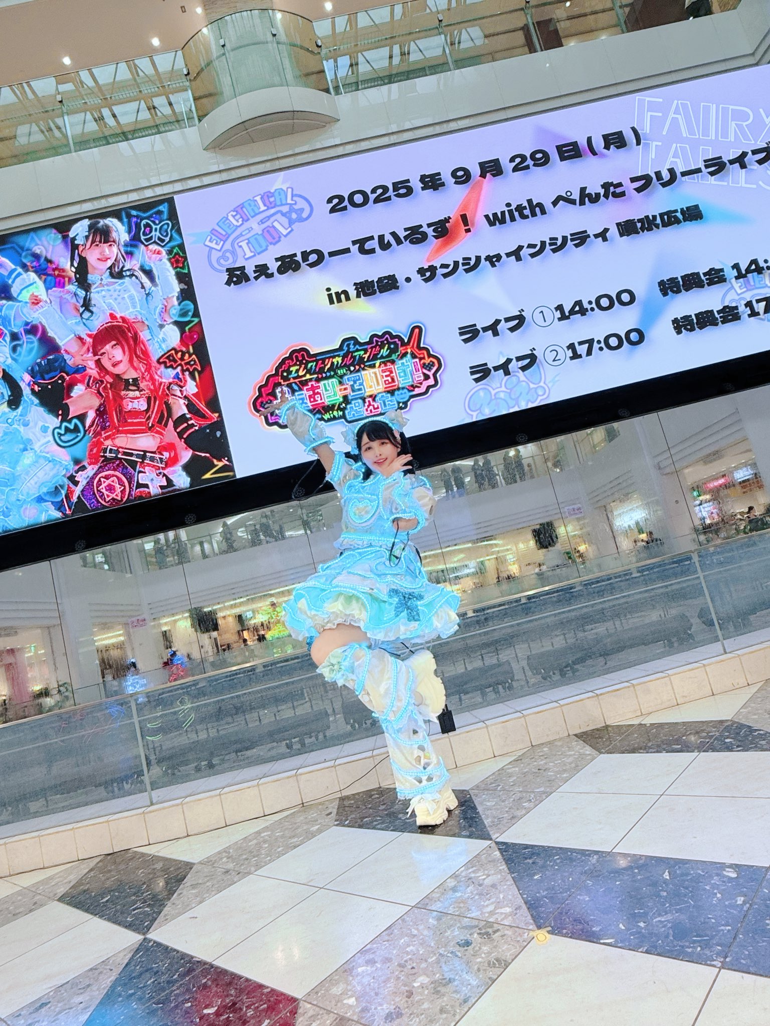 ぺんた たのめーる】ぺんてる 筆文字ペン ツイン (太字+極細) 黒