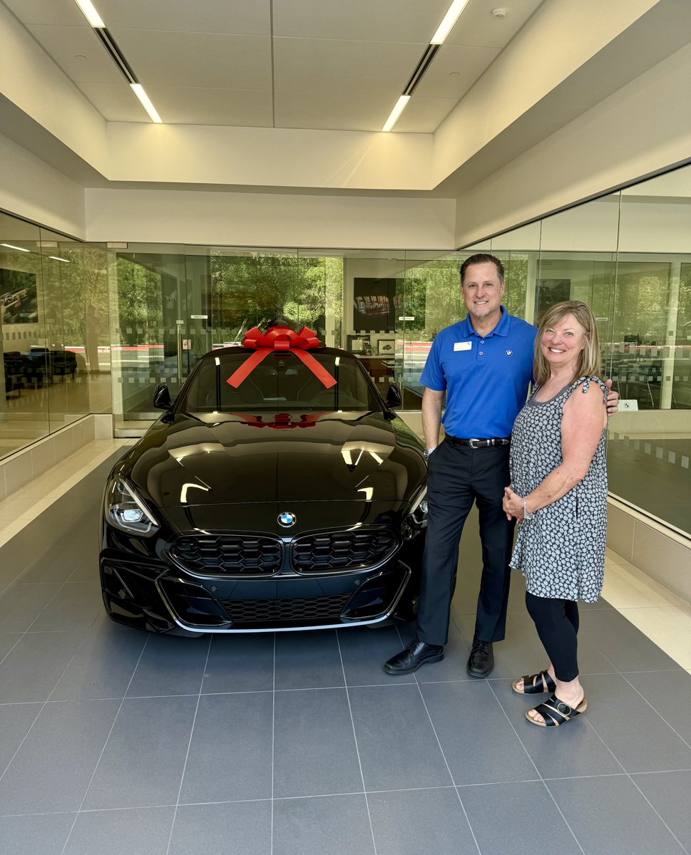 Congratulations to Gail on her new BMW Z4 Roadster! Even better, she chose a 6-speed manual, keeping the joy of pure driving alive! A big thank you to her Client Advisor, Chris Reilly, for helping her find the perfect BMW. #BMWAustin #BMWZ4Roadster