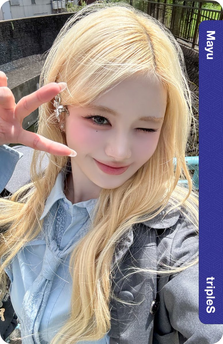 tripleS マユ PCO AA403