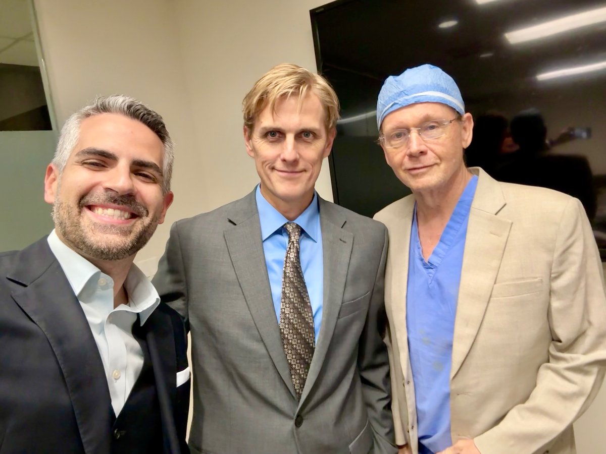 baronedg's tweet image. Last week we had the pleasure of welcoming Dr. Kai Miller to Houston Methodist. He delivered two outstanding talks at our Neurosurgery Grand Rounds and the Center for Neural Systems Restoration seminar.
Dr. Miller shared deep insights into the use of stereo-EEG (SEEG) to guide…