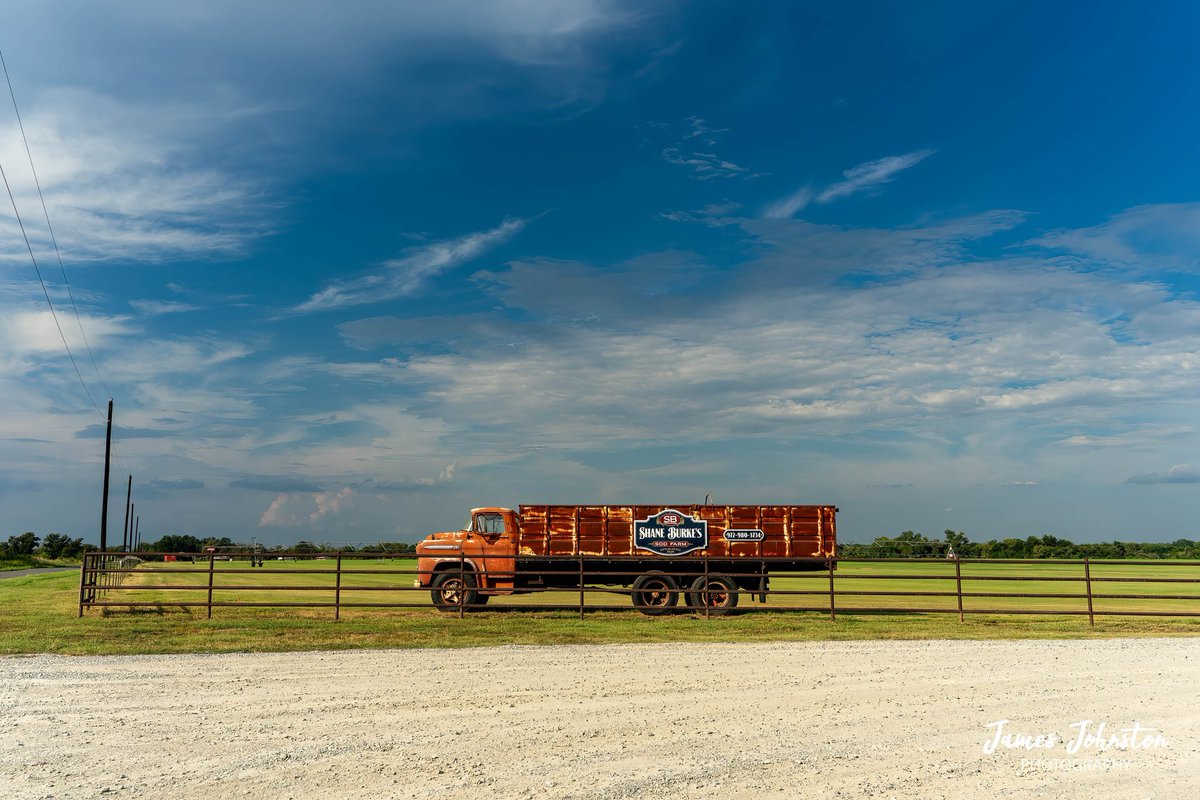 Element321's tweet photo. Old COE Farm Truck hauler repurposed into a sign for a sod farm 

#Texas #vanishingtexas  #ipulledoverforthis   #tmwanders #backroad_visions  #grime_lords 
#ruralexploration #rural  #abandoned  #abandonedtexas #abandonedphotography
#sony #sonya7ii  #sonyphoto  #tamron  #tamronusa https://t.co/cE0pTsrIPL