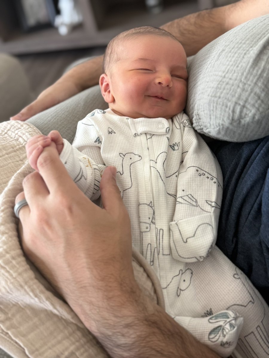 Cash Anthony making his grand twitter debut!! We love you buddy!! 🧸💵