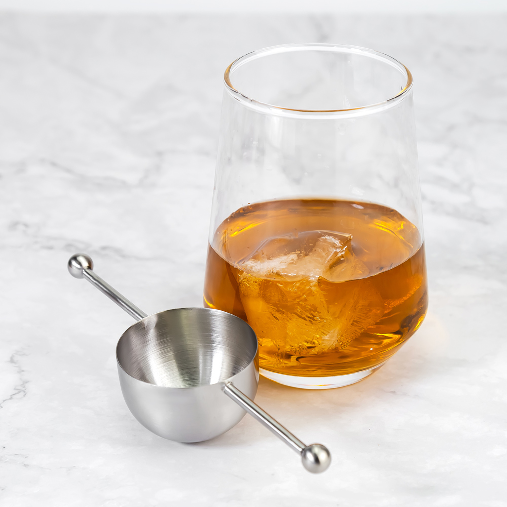 hoffeehouseware's tweet image. 🍸 Precision pouring made easy! Our 45ml stainless steel bar jigger with handle offers accuracy, durability &amp;amp; style. Perfect for cocktails, whisky &amp;amp; more. Custom logo/color options available!

📩 zelda@hoffee-houseware.com | hoffeehouseware.com
#barware #cocktailtools