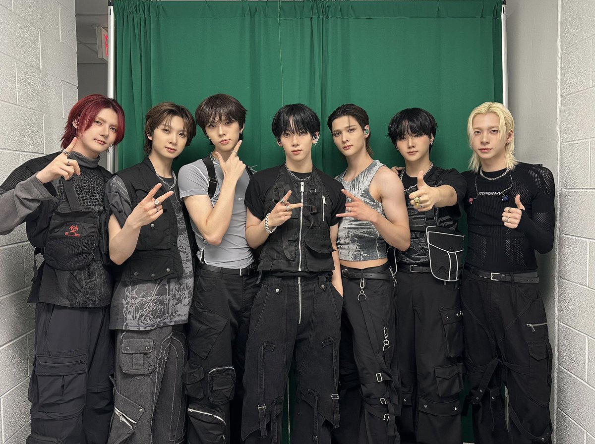 _AMPERSANDONE_'s tweet photo. [📸] 2025 P1Harmony LIVE TOUR [P1ustage H : MOST WANTED] IN FAIRFAX Opening

#앰퍼샌드원 #AMPERSANDONE https://t.co/DMs7V0Ylfw