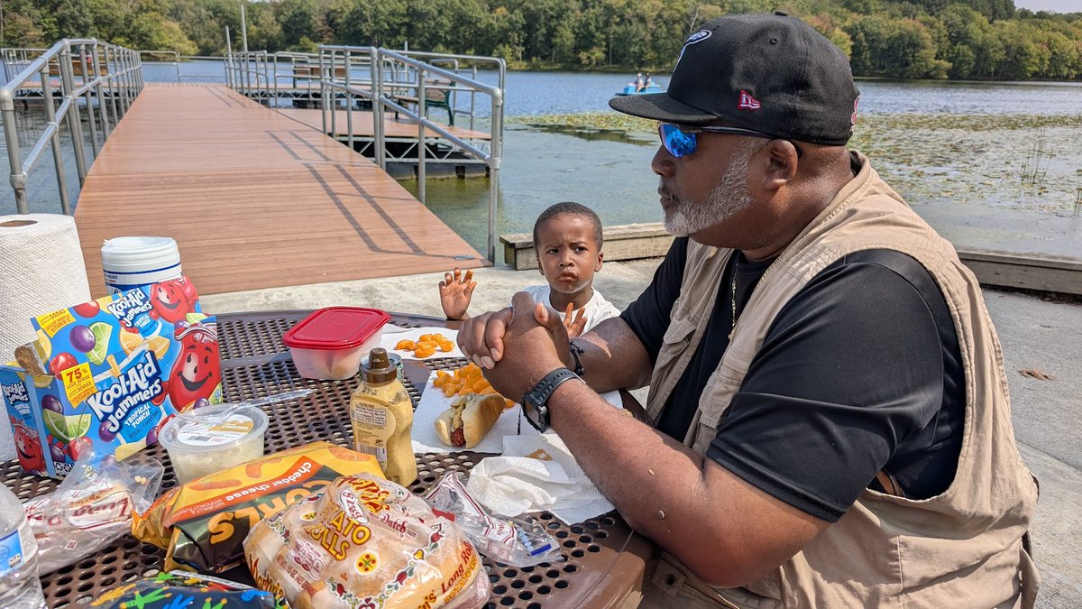 ApostleFrank's tweet image. Big Poppi taking a weekend to teach his Grandsons, 'Lil Poppi &amp;amp; Pop Two how to fish!!! Teaching Life skills and "Making Many Memories!!!"  In my best Andrew Major voice.... #BigLegacy #DemBurtonBoyz #DemBurtons