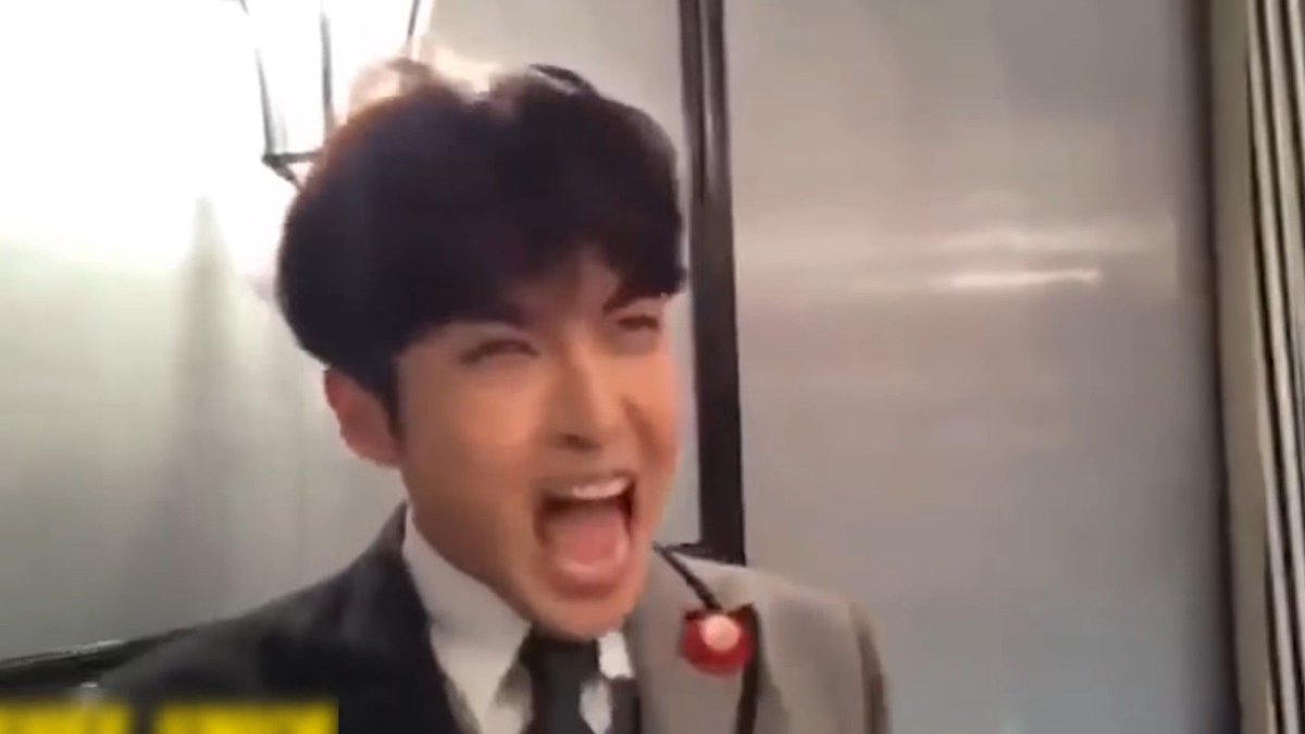 genn_00's tweet photo. @TwELFs @starfish_ph @SapphireHearts_ @SJofficial Photo that you can hear 😅 https://t.co/007sxZNtmt