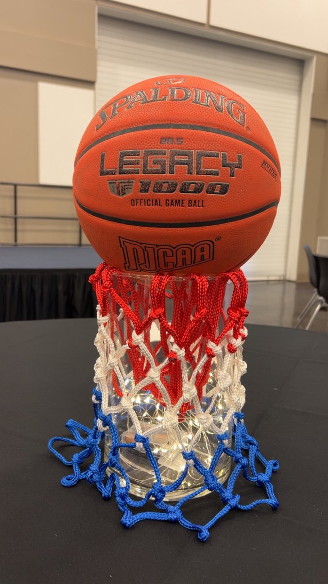 Tip Off Dinner <a href="/smccladybears/">SMCC Women’s Basketball</a> Basketball 🏀

#ReachTheSummit 🐻 <a href="/SMCC_Athletics/">SMCC Athletics</a> #Basketball