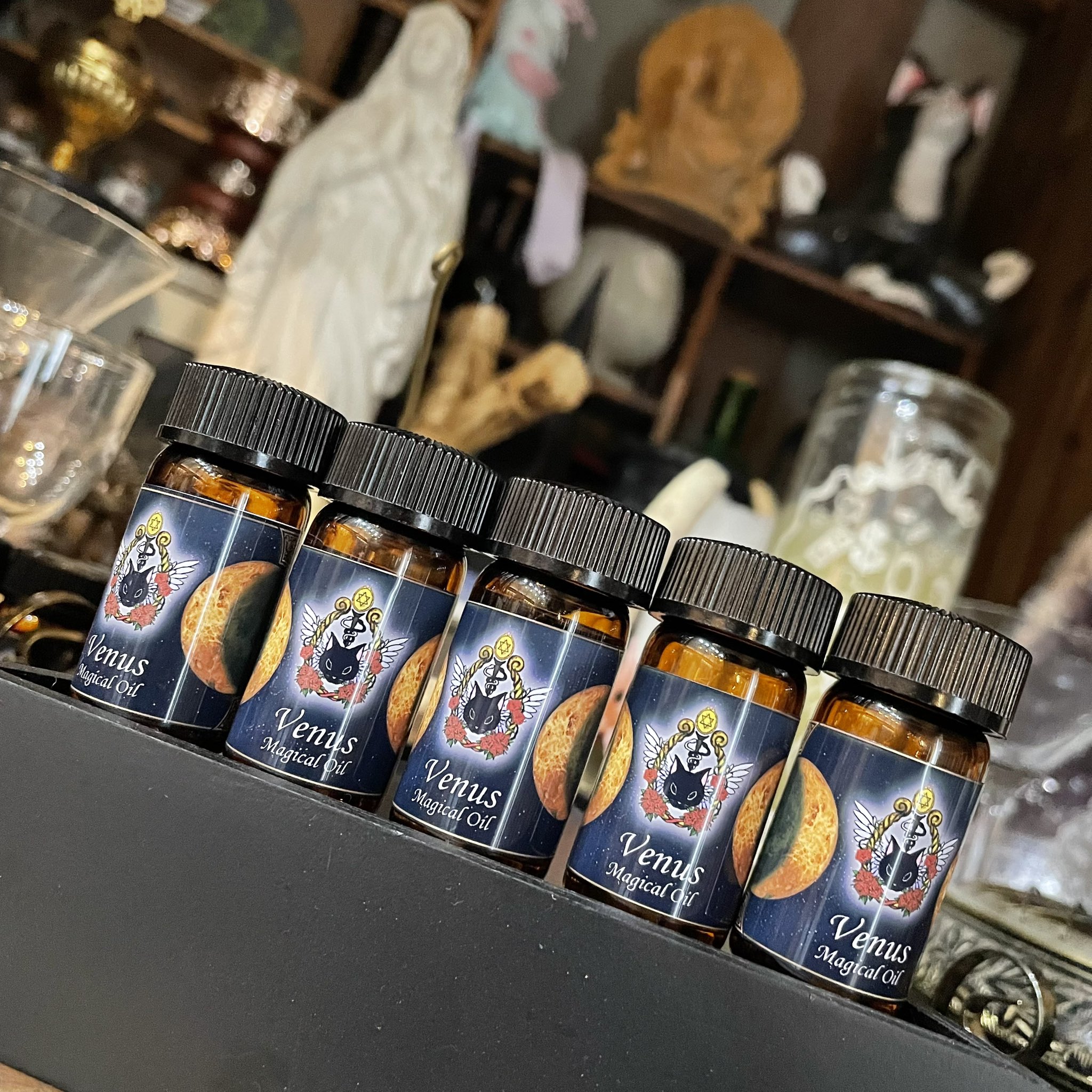 黒猫魔術店｜Black Cat Magick Shop｜BCMS (@kuronekomajutsu) / X