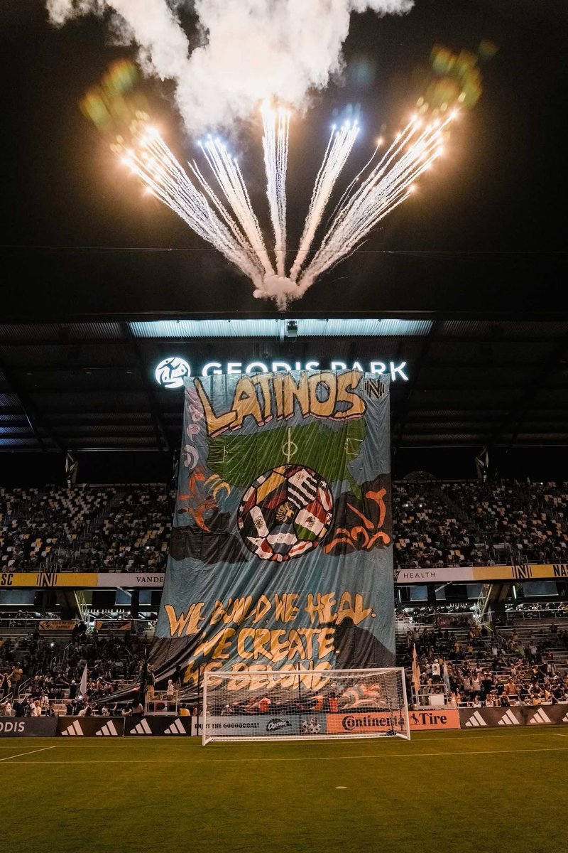 LaBrigadaDeOro's tweet photo. This past Saturday we had the amazing honor to display our tifo @GEODISPark for the @NashvilleSC game. In celebration of Hispanic Heritage Month. We truly thank 🙏🏽 all those who volunteered their time and effort in making this possible. In such a short time frame. 
#EveryoneN https://t.co/WgCczKf6fl