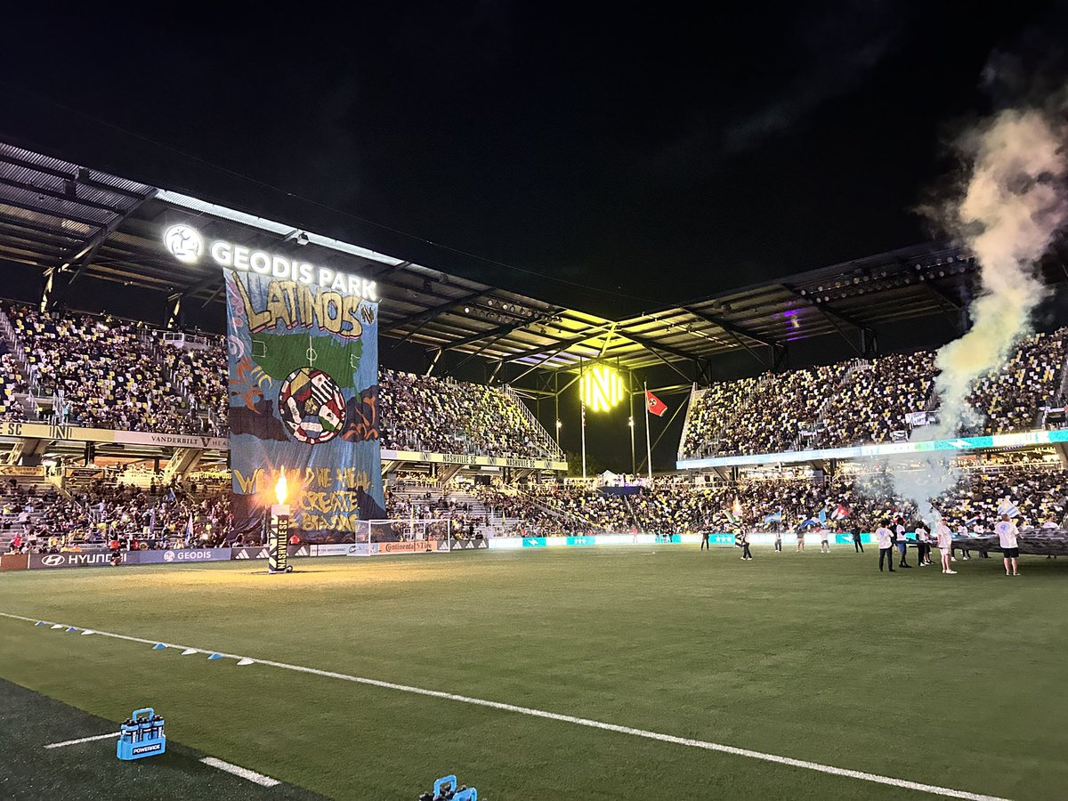 LaBrigadaDeOro's tweet photo. This past Saturday we had the amazing honor to display our tifo @GEODISPark for the @NashvilleSC game. In celebration of Hispanic Heritage Month. We truly thank 🙏🏽 all those who volunteered their time and effort in making this possible. In such a short time frame. 
#EveryoneN https://t.co/WgCczKf6fl