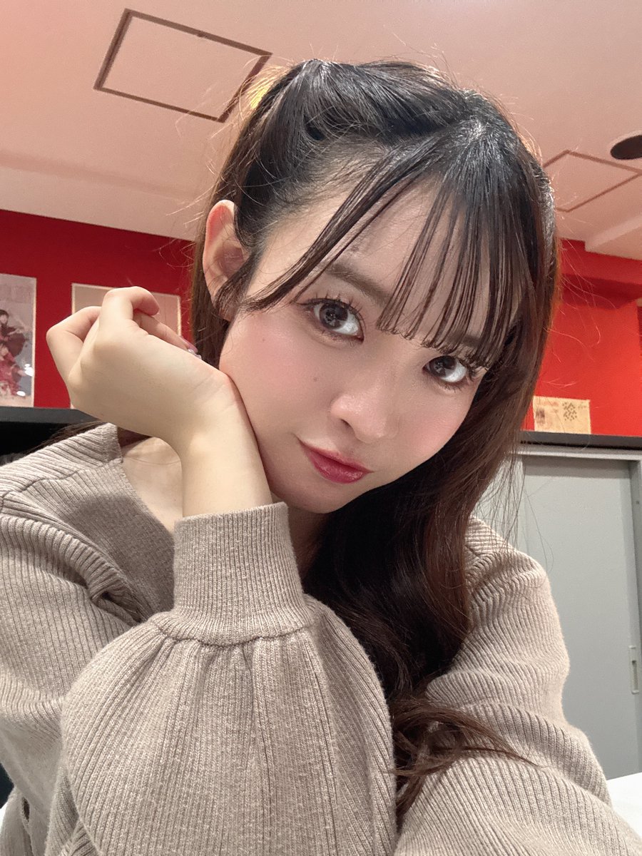 nanami_robin's tweet photo. おはよー

このアカウントの更新と
オンラインでのグッズ販売は
今日までになります！

応援してくださった皆さんありがとうございました✨
多めに投稿しようかなぁと思うので最後まで見ててね👀

明日からは @hinata_nanami_  がメインになるのでフォローお忘れなく‼︎

1日楽しんでいこうねー🫶🏻

#CuteRobin