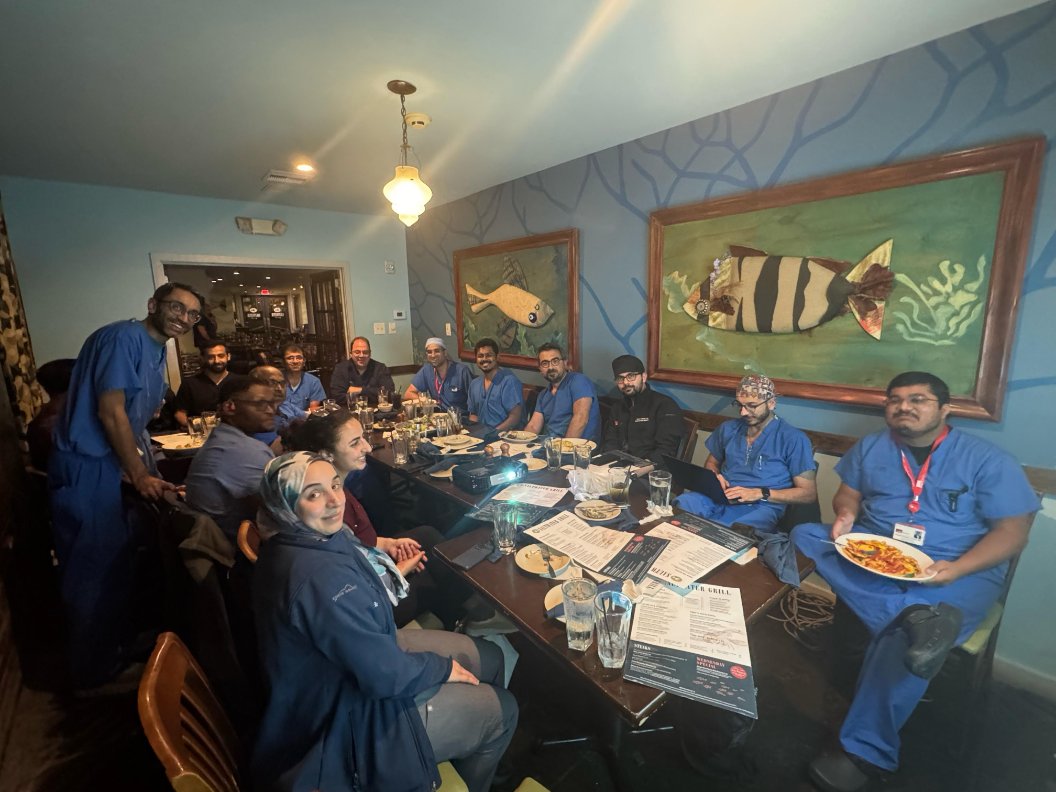 🍴 Last week our @UTMBCardiology fellows gathered after hours for a journal club dinner! We had a great discussion on the new RCT NEO-MINDSET 🫀✨—and a chance to learn, connect, and enjoy time together. <a href="/MShalabCardUTMB/">Mostafa Shalaby</a> <a href="/HaniJneid/">Hani Jneid</a> #CardioTwitter #MedTwitter