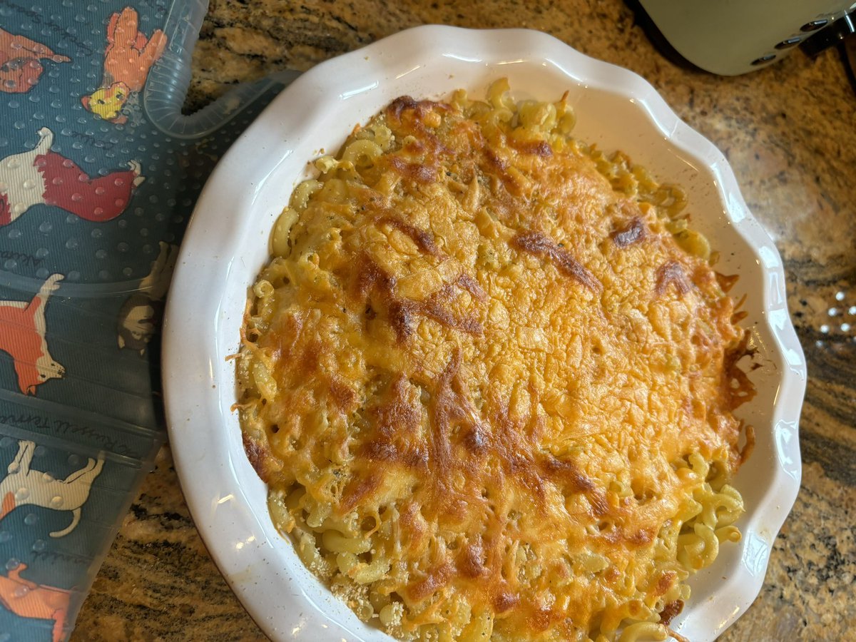 Sarah Woulfin tweet media