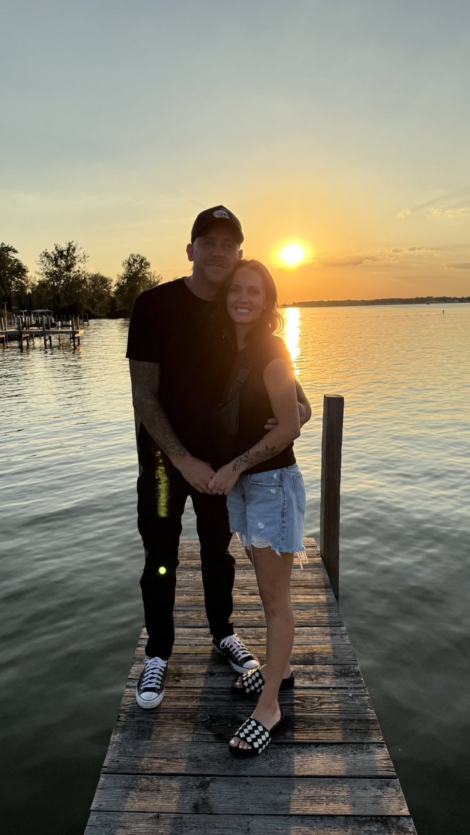 Roman Atwood tweet media