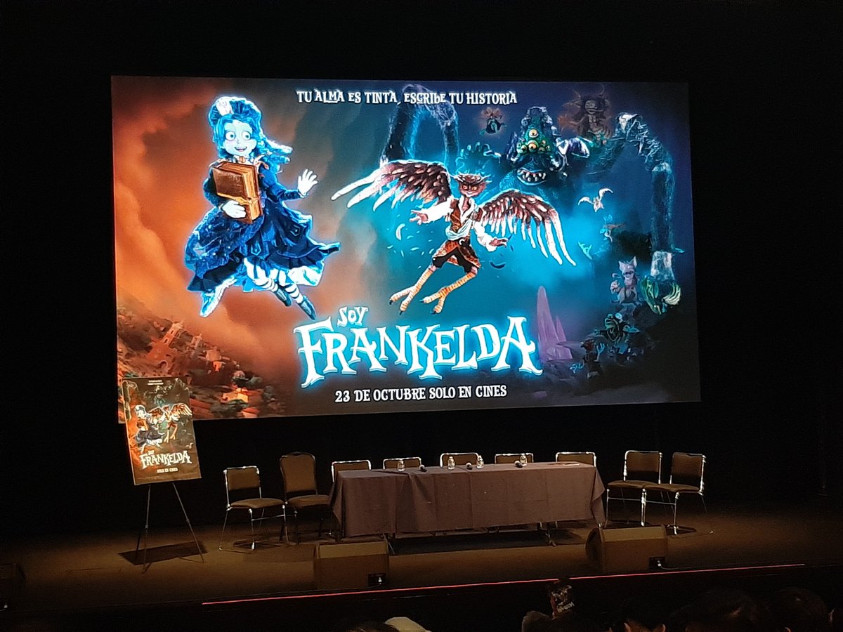 JAPA0425's tweet photo. Estuve presente en la presentación de Soy Frankelda de @CinemaFantasma en la #AniMole3 de @lamolemx 
Con los grandes actores de doblaje mexicano @MireyaDriven @ArturoMercadoJr y @Nyghtwalker10 https://t.co/JemEYibvl4