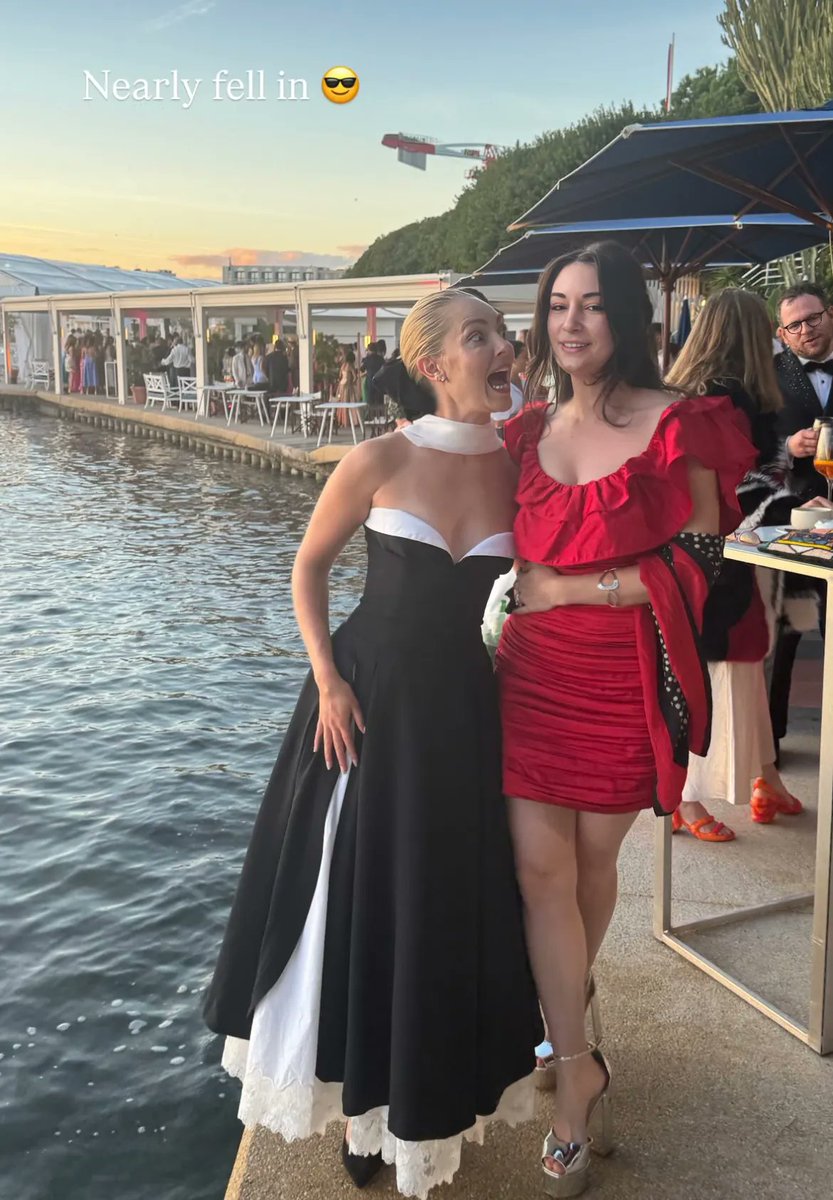 Nellie Cortinovis (@nellzbellz08) on Twitter photo 