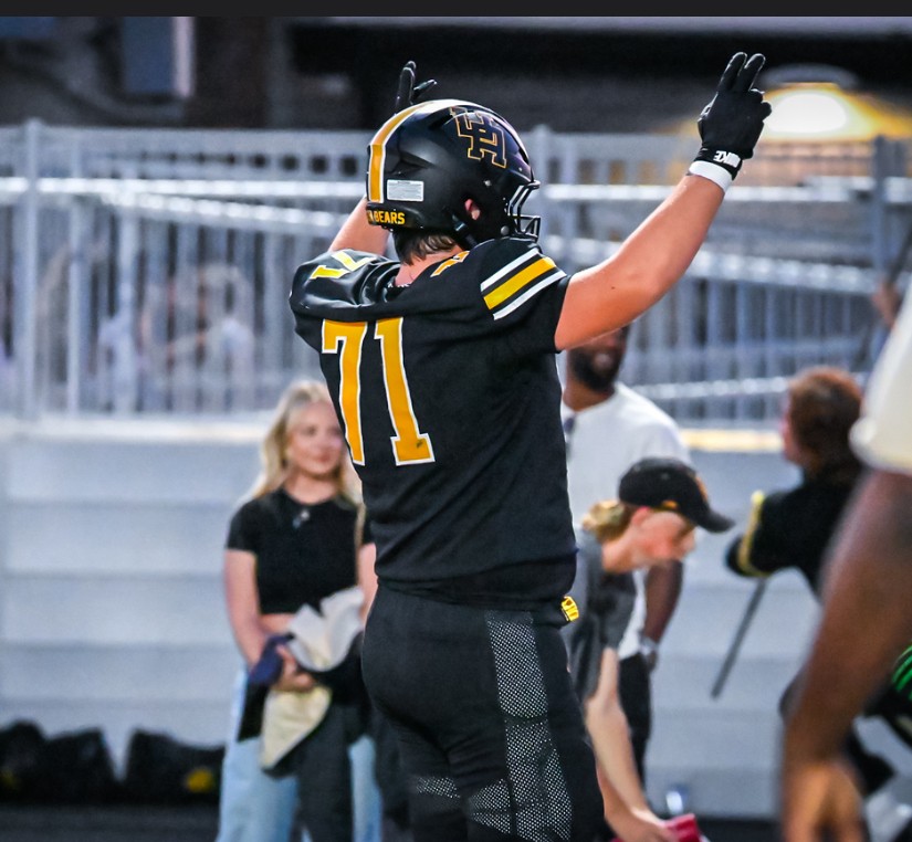 Drake Dorsey (@drakedorsey2027) on Twitter photo ‼️Games 1-6 Highlights‼️
~ 6-0!!!
The grind doesn't stop...
hudl.com/v/2SqcNP
<a href="/GoldenBears_FB/">UA Football</a> <a href="/jbuttermore2/">Justin Buttermore</a> <a href="/CoachSchaefer62/">Michael D Schaefer, Ed.D.</a>
<a href="/adamgorney/">Adam Gorney</a> @allentrieu <a href="/GregBiggins/">Greg Biggins</a> <a href="/TylerStevens94/">Tyler Stevens</a> <a href="/PrepRedzoneOH/">Prep Redzone Ohio</a> <a href="/247recruiting/">247Sports Recruiting</a> <a href="/OhioXsAndOs/">Ohio X’s and O’s 🏈</a> <a href="/OhiosElite1/">Ohio’s Elite</a> ‼️Games 1-6 Highlights‼️
~ 6-0!!!
The grind doesn't stop...
hudl.com/v/2SqcNP
<a href="/GoldenBears_FB/">UA Football</a> <a href="/jbuttermore2/">Justin Buttermore</a> <a href="/CoachSchaefer62/">Michael D Schaefer, Ed.D.</a>
<a href="/adamgorney/">Adam Gorney</a> @allentrieu <a href="/GregBiggins/">Greg Biggins</a> <a href="/TylerStevens94/">Tyler Stevens</a> <a href="/PrepRedzoneOH/">Prep Redzone Ohio</a> <a href="/247recruiting/">247Sports Recruiting</a> <a href="/OhioXsAndOs/">Ohio X’s and O’s 🏈</a> <a href="/OhiosElite1/">Ohio’s Elite</a>