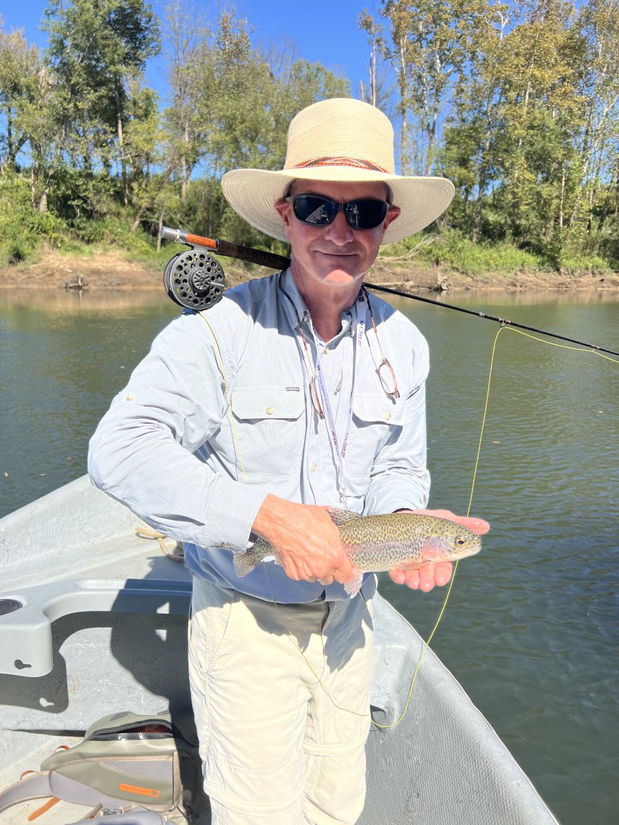 johnbrannan's tweet photo. Cumberland Tailwaters trout float with Troy @cumberlandtroutguide and #ponchooutdoors. https://t.co/428Zz36FaM